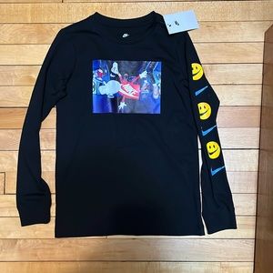 NWT Nike Youth Boys Medium